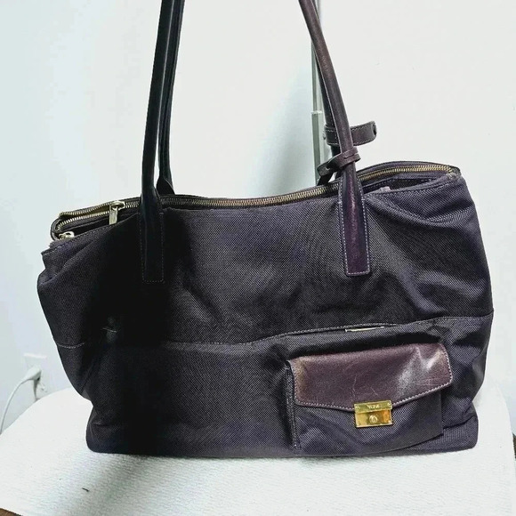 Tumi Hayes Larkin Aubargine triple compartment briefcase travel bag - Picture 2 of 16